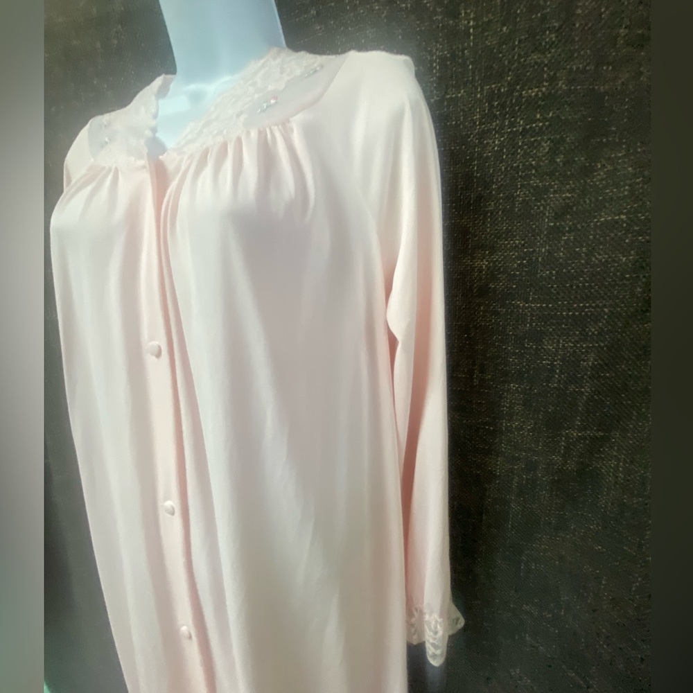 Shadowline Button Front Robe Housecoat - Picture 6 of 13